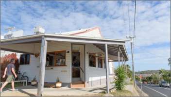 Hilltop Store - Sawtell<br />
